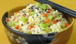 最新新康饭菜爆料,揭秘校园美食背后的秘密！”